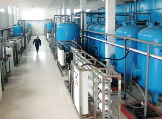 Station de traitement des eaux usées et système de recyclage des accessoires